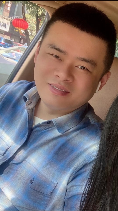 薛诚玖的第四张照片--厦门相亲服务中心