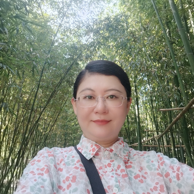 简单爱的第一张照片--厦门相亲服务中心