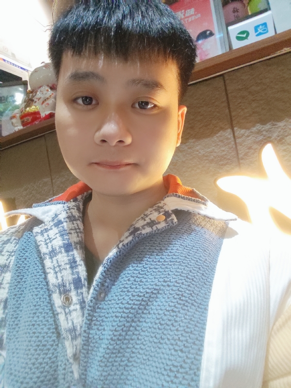 侯侯的第一张照片--厦门相亲服务中心