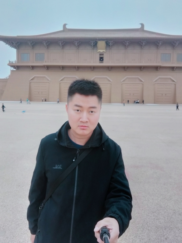 放肆的青春的第一张照片--厦门相亲服务中心