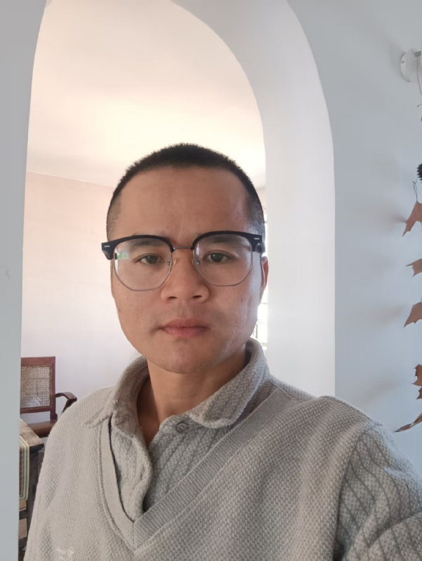 戴戴的第二张照片--厦门相亲服务中心