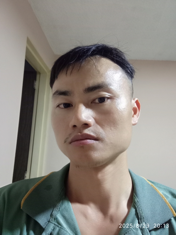 自简的第一张照片--厦门相亲服务中心