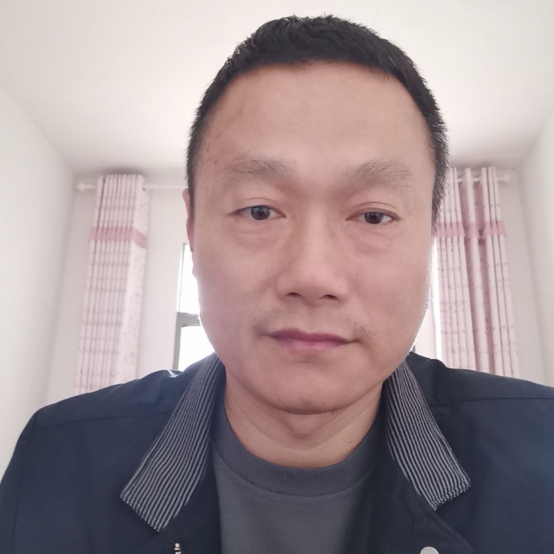 农家老男孩的第一张照片--厦门相亲服务中心