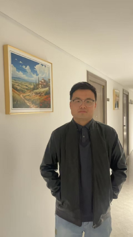 半瓶子的第四张照片--厦门相亲服务中心