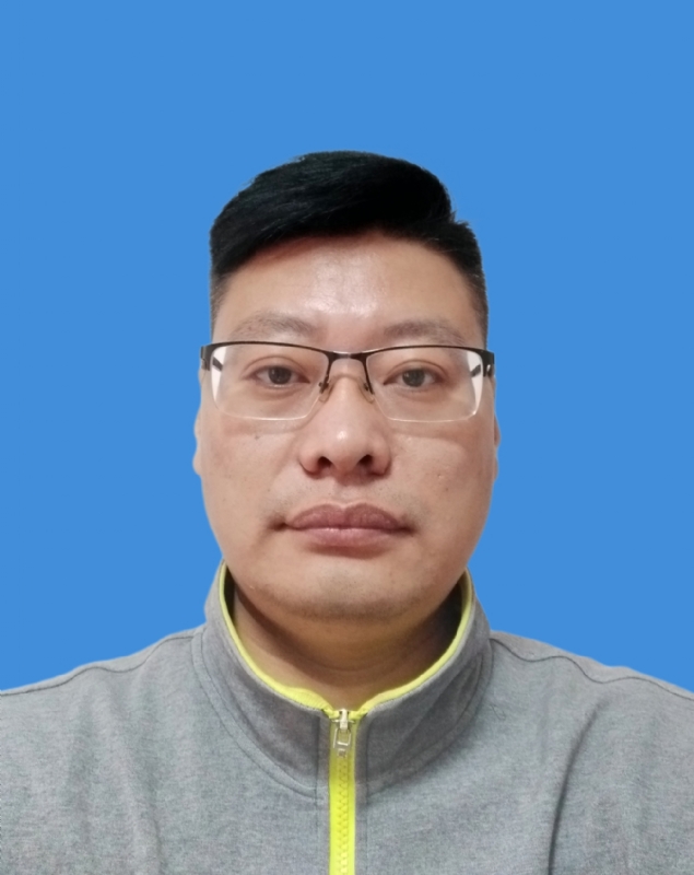 青丝已成雪的第二张照片--厦门相亲服务中心