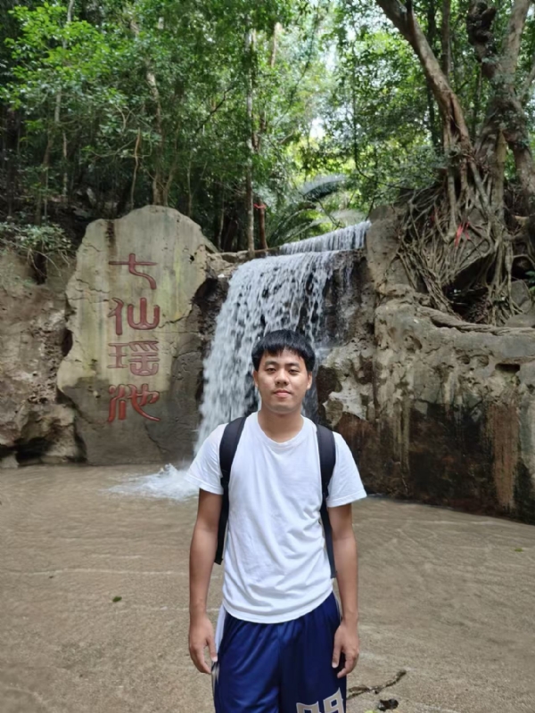 麻辣的第一张照片--厦门相亲服务中心